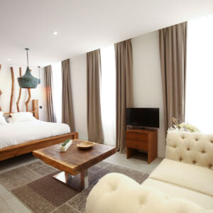 MEMOIRE DES ORIGINES - NICE - FABRIQUANT - IMPORTATEUR - DECORATEUR - DESIGN APPART