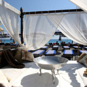 MEMOIRE DES ORIGINES - NICE - FABRIQUANT - IMPORTATEUR - DECORATEUR - REFERENCES